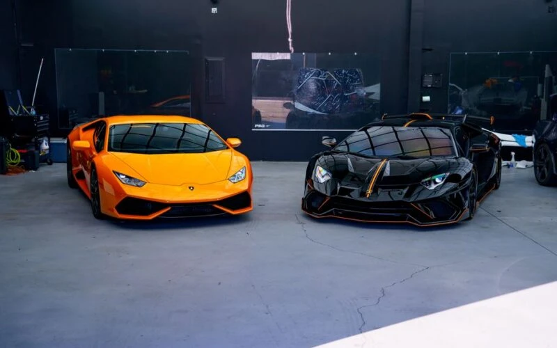 Lamborghini презентувала спецверсію Revuelto Miura 60° Homage