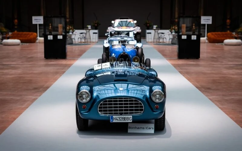 Перший електромобіль Ferrari Luce побив аукціонні рекорди