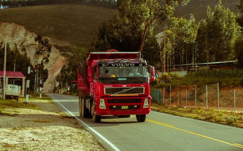 Volvo Trucks отримує рекордне замовлення на газові вантажівки