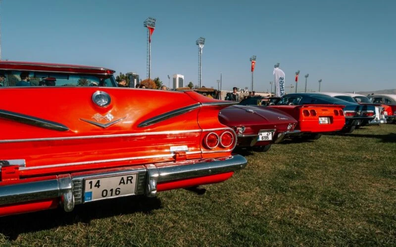 На аукціоні розпродадуть колекцію заряджених Chevrolet