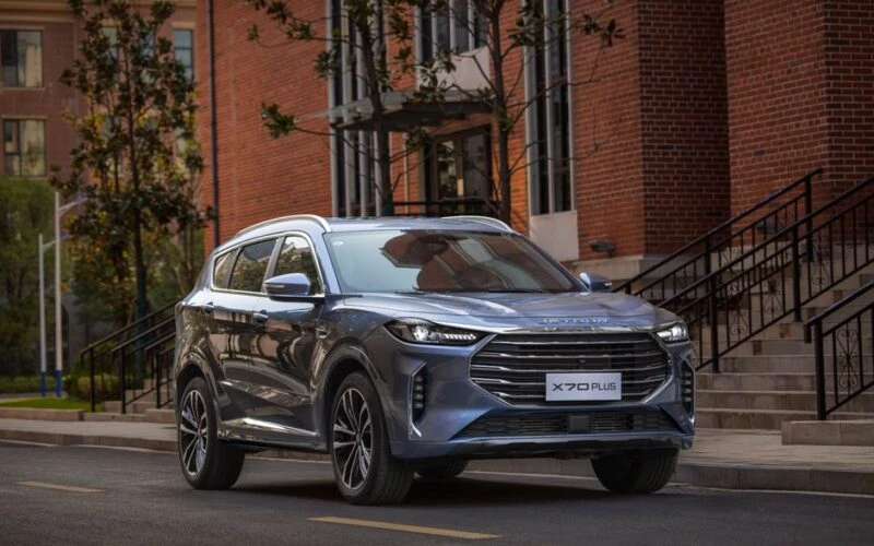 Chery спрямовує Jetour у преміальний сегмент позашляховиків